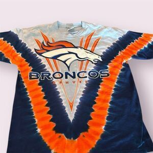 LIQUID BLUE Vintage Denver Broncos Tie Dye Graphic Tee